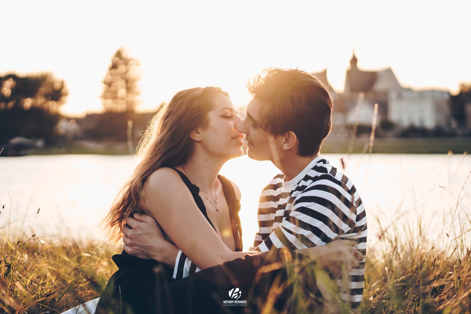 Shooting de couple à Bouchemaine avec Ambre et Nicolas
