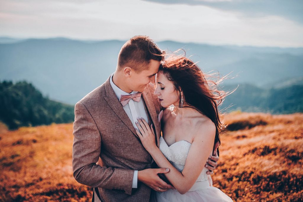 Photographe de mariage à Annecy en montagne