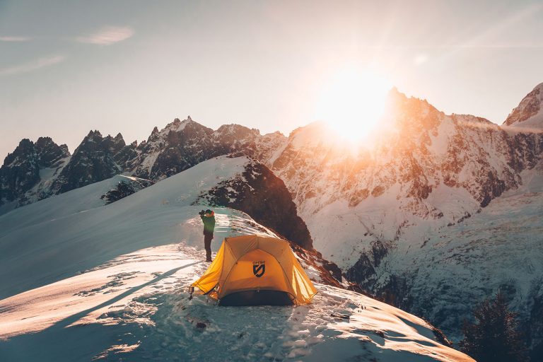 Shooting de marque outdoor en montagne, Chamonix